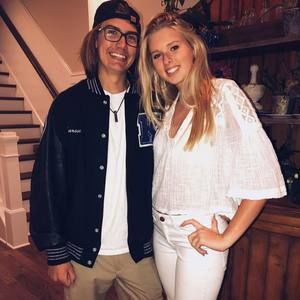 Meet your Posher, Carson